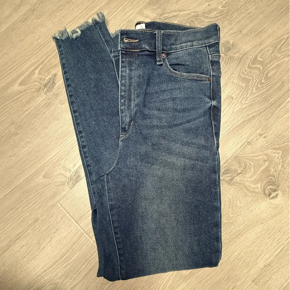 Women’s Dark Blue Distressed High-Rise Skinny Jeans - Picture 2 of 4
